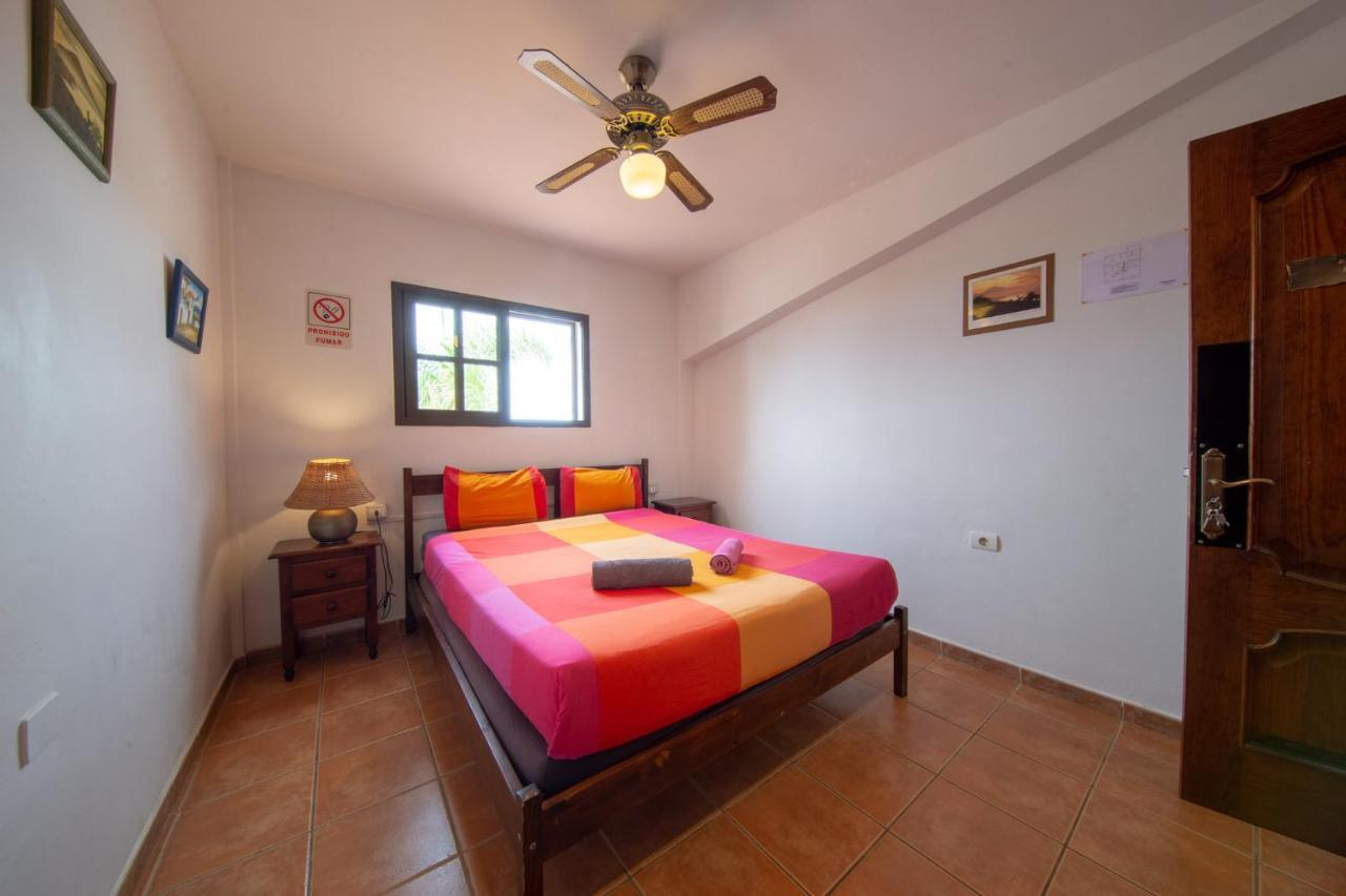 La Tortuga Hostel *